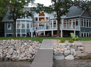 2806 Darling Dr NW, Alexandria, MN 56308