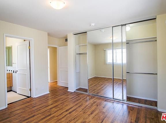 2nd image of 435 S Palm Dr #8