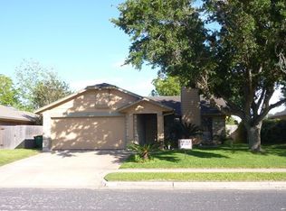 210 Newhaven St, Victoria, TX 77904