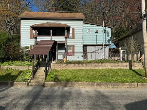 1420 Johnston Ave, Kittanning, PA 16201