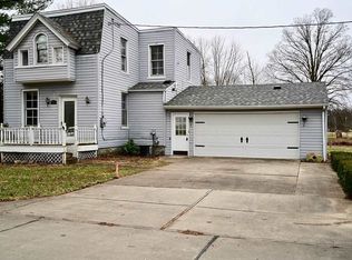 402 Kenton Ave, Melbourne, KY 41059