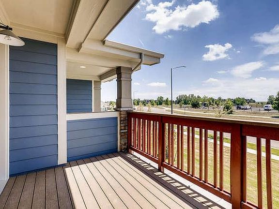 Front Deck Facing Thomas Park Reservoir & Walk Trail