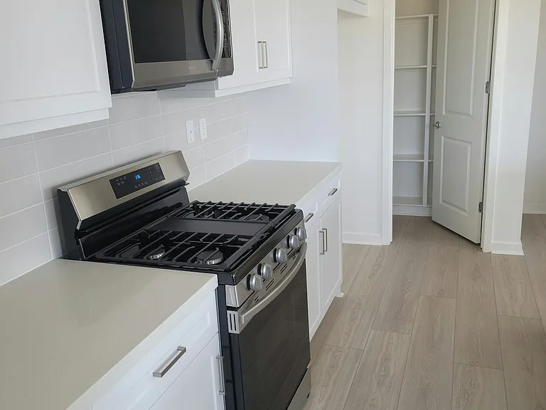 4061 E Luna Paseo #A — Photo 7