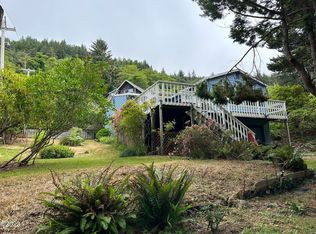 148 Cedar Ave, Yachats, OR 97498