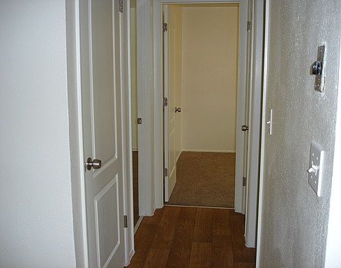 5th image of 3835 S Majestic Way