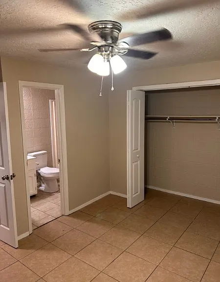 111 Leonard St #4 — Photo 11