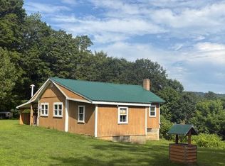 215 Old Quechee Rd, Quechee, VT 05059