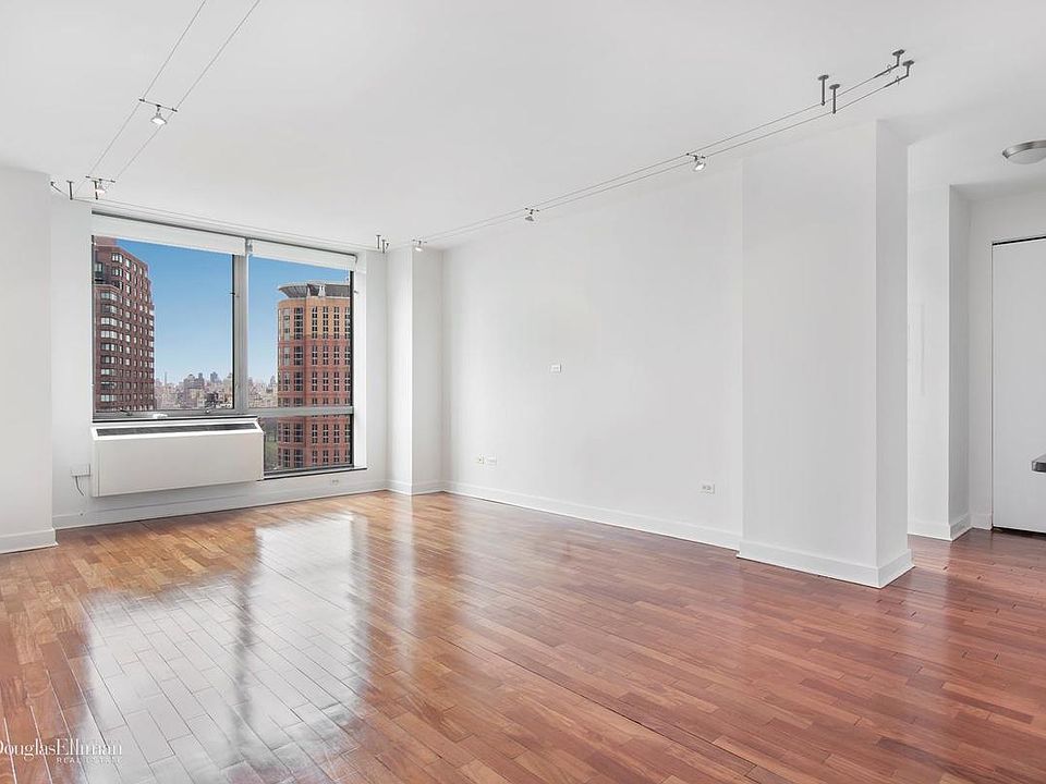 1st image of 1965 Broadway APT 22D