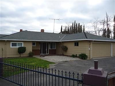 1st image of 2304 Laramie Ln