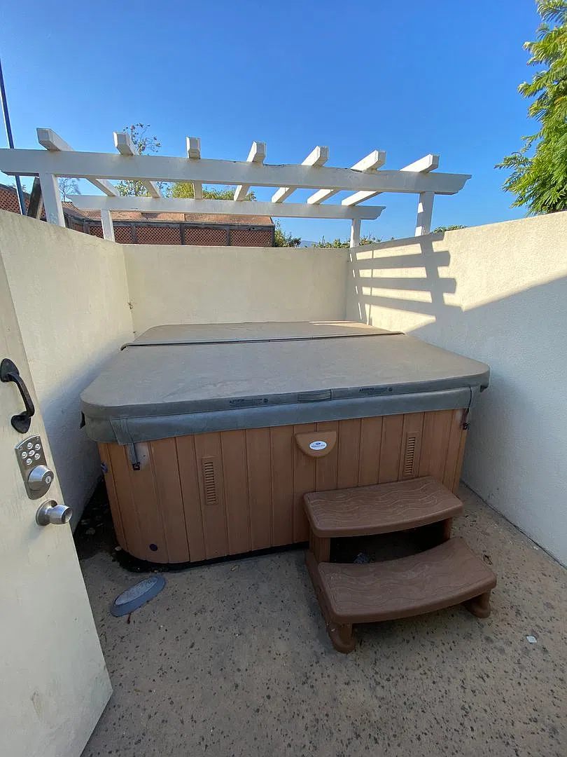 6736 Sueno — Photo 3