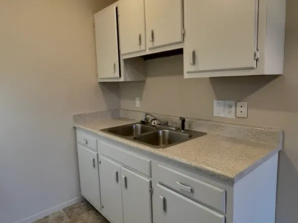 Oak Valley Apartments, 2935 Oak Valley Ave SW #2890-305, Wyoming, MI 49519