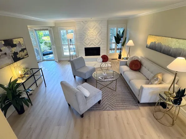 120 Carlton Ave Unit 22, Los Gatos, CA 95032