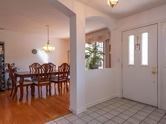 3rd image of 2300 E Autumn Dr