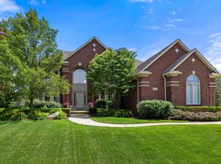 62716 Crimson Dr, Washington, MI 48094