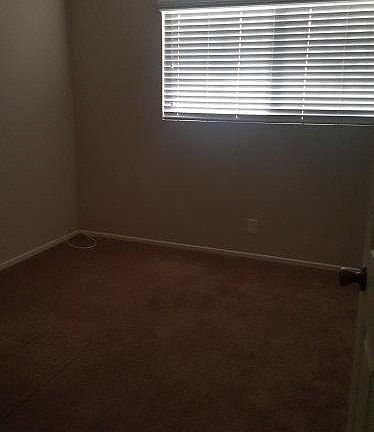 5th image of 15685 La Verida Dr