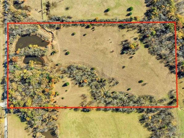 5 E County Road 1720, Elmore City, OK 73433