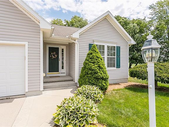 2nd image of 1146 Jensen Ct