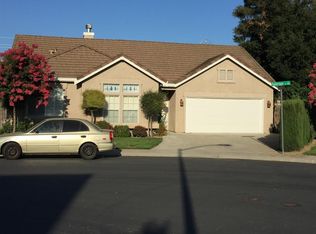 1668 Fieldstone Ln, Manteca, CA 95336