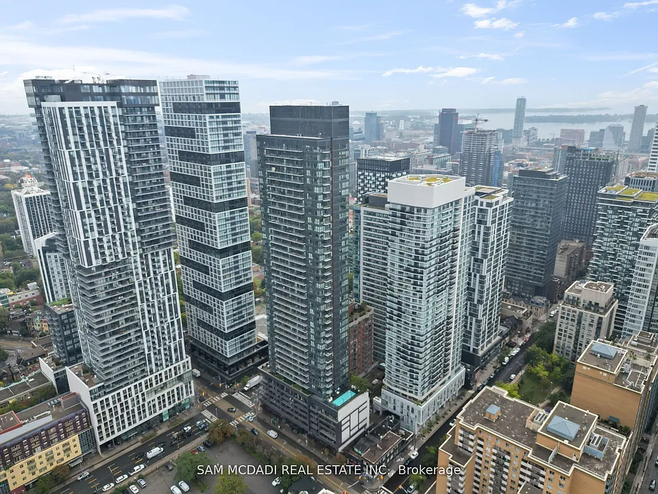 159 Dundas St E #1906
