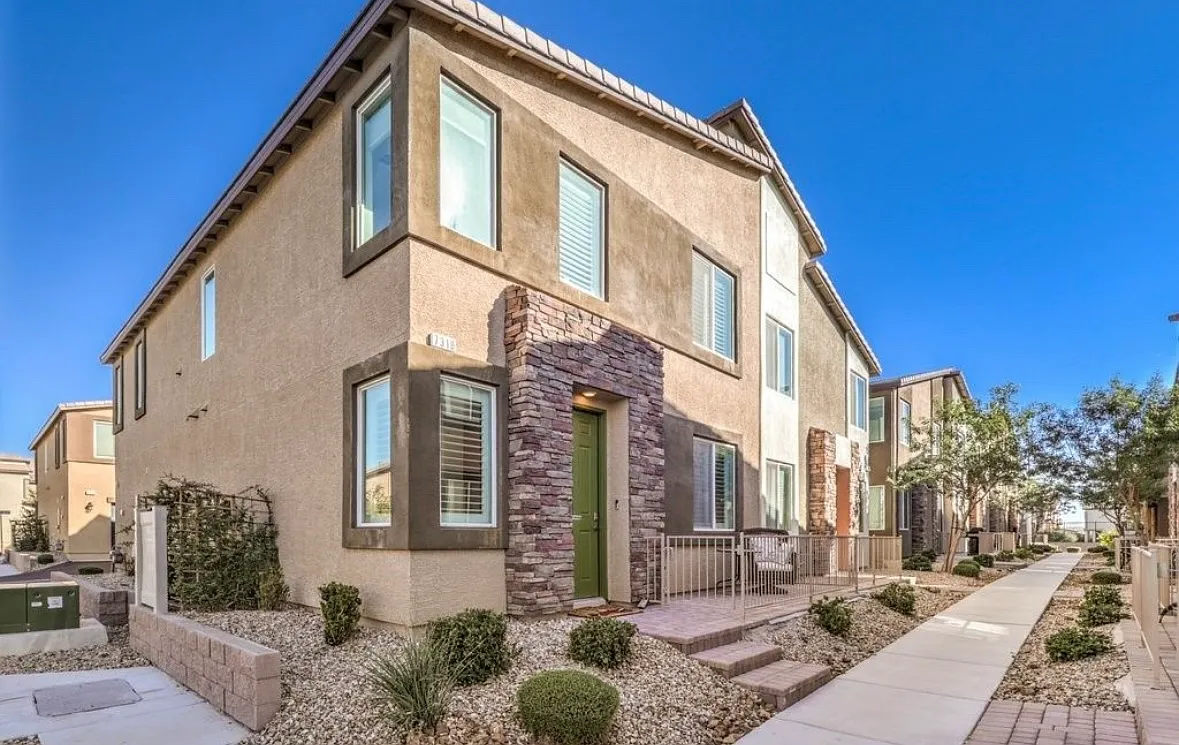 7310 Halo Falls St — Photo 1