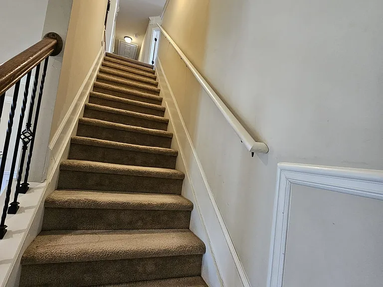 416 Sunnybrook Ln — Photo 22