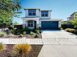 1404 Dogwood Dr, Santa Rosa, CA 95403