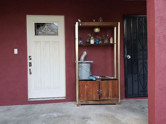 2nd image of 1319 E 59th Pl #59-1319B1
