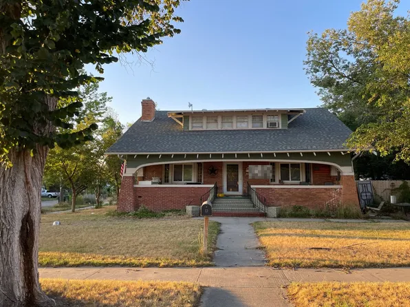 500 Cedar St, Douglas, WY 82633