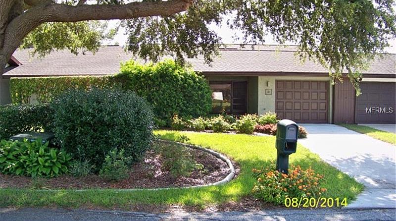 1st image of 6 Huntley Ct
