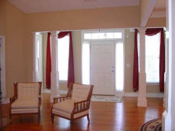 5th image of 2038 Macland Square Dr
