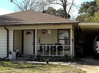 1107 E 30th St, Bryan, TX 77802