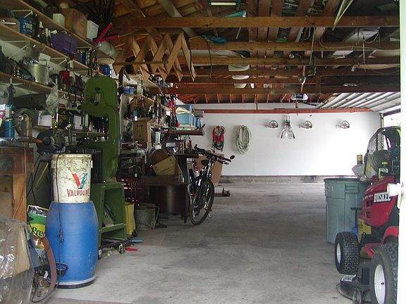 Garage + Work Area