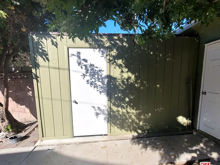 3760 Wellington Rd — Photo 37