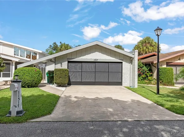 11517 W Riverhaven Dr, Homosassa, FL 34448