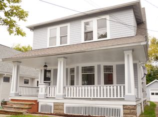 1349 Bonnieview Ave, Lakewood, OH 44107