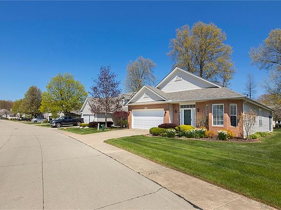 4th image of 1463 Ledgewood Ln