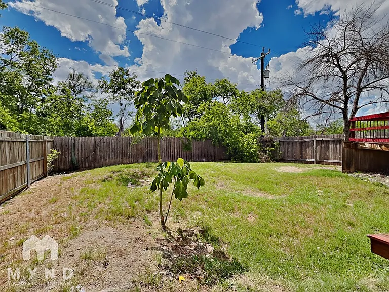 3511 Candlehead Ln — Photo 20