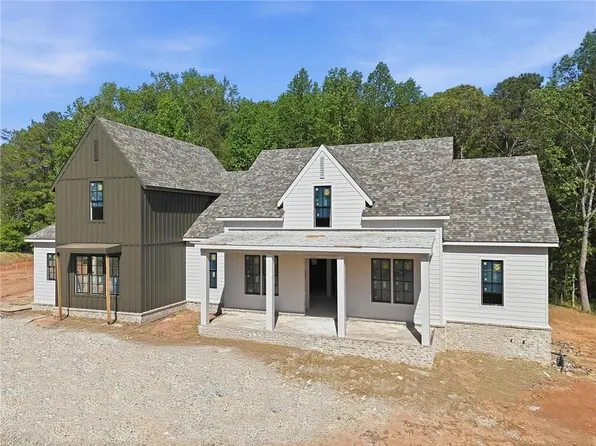 203 Memory Ln, Canton, GA 30115