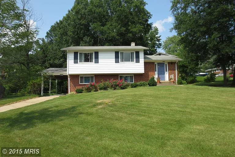 7501 Wellesley Dr photo 1