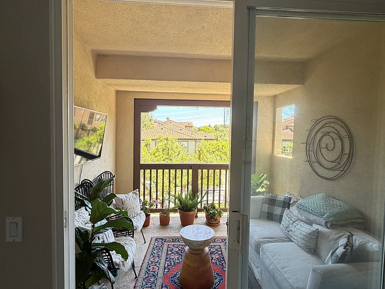 22 Paseo Del Rey — Photo 6