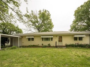 1343 S Maple St, Ottawa, KS 66067
