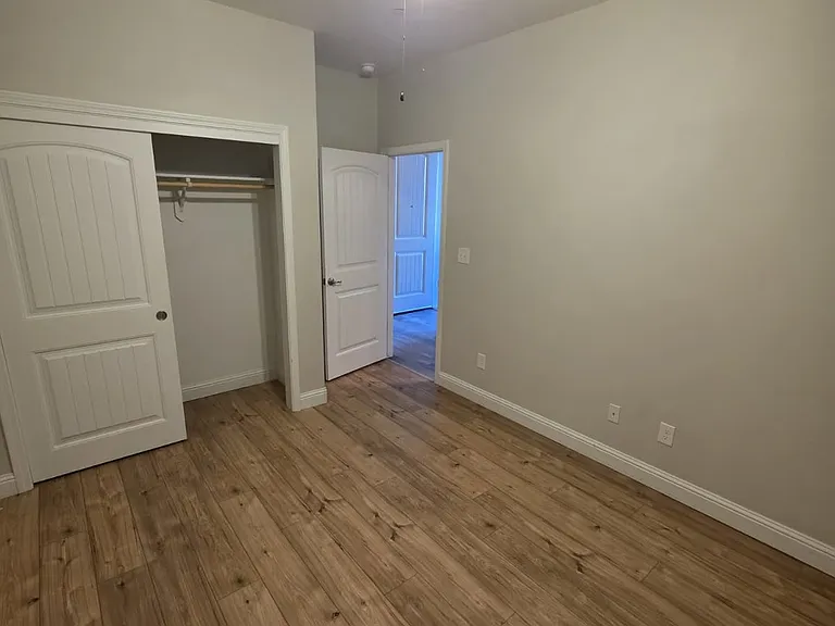 153 N Koleen Ave — Photo 9