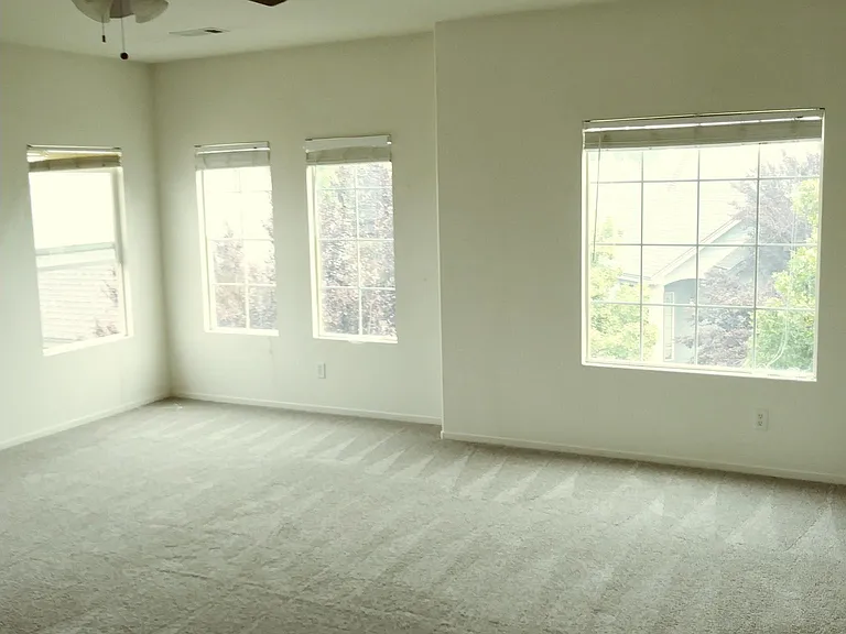 5441 Desert Peach Dr — Photo 8