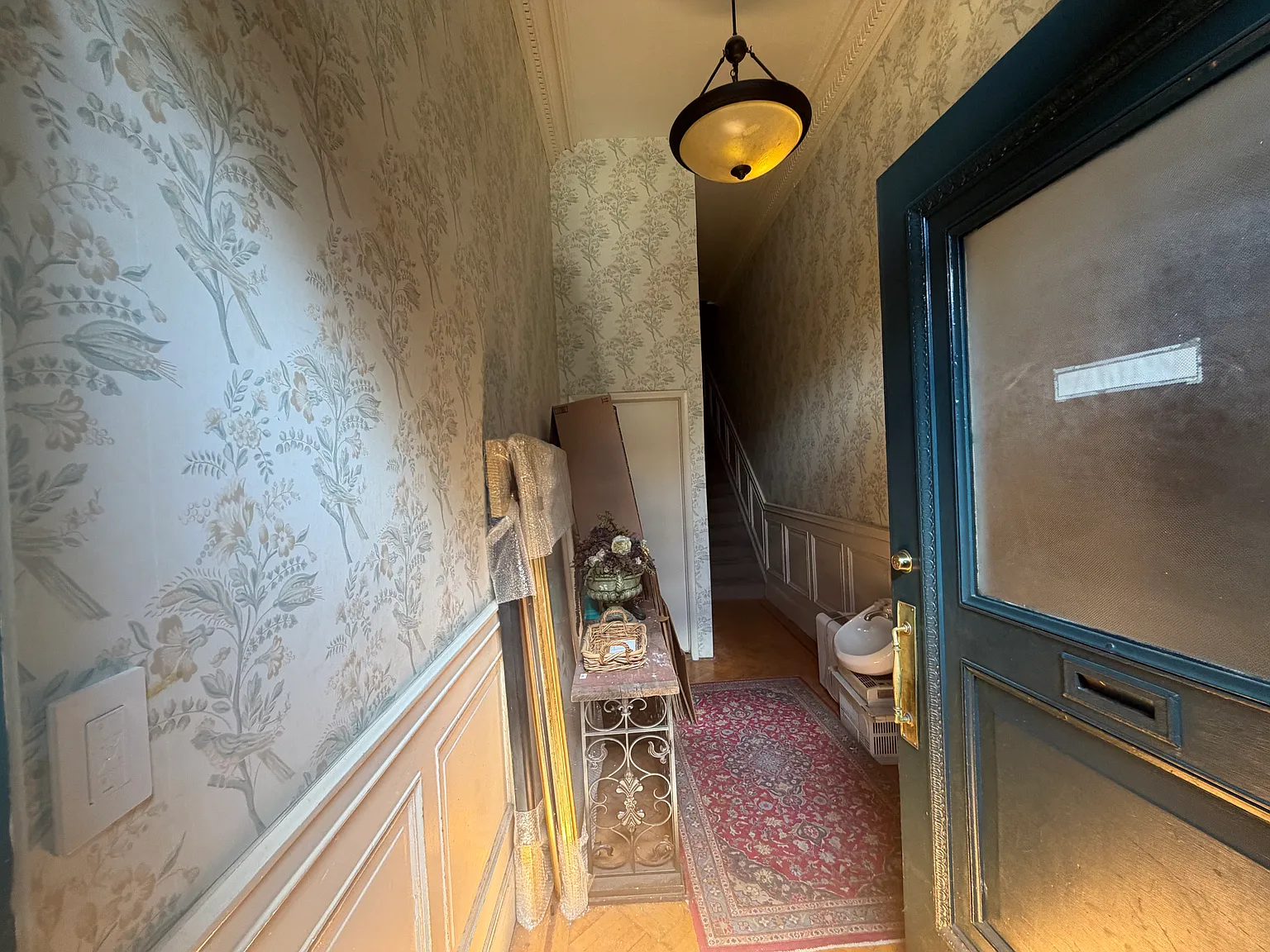 719 Washington Pl — Photo 4