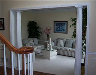 5th image of 315 Ashbury Ln