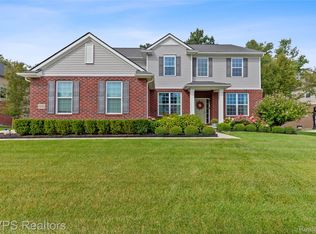 13501 Brampton Ct, Shelby Township, MI 48315