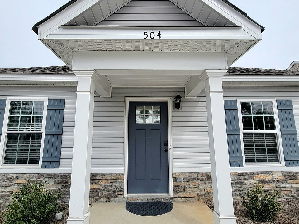 1st image of 504 Deerchase Ct