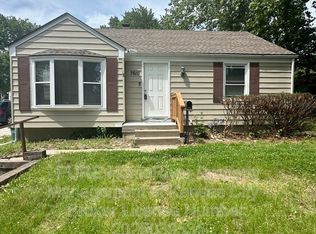 7610 E 49th St, Kansas City, MO 64129