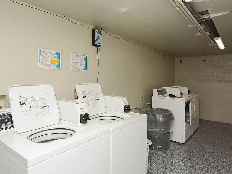 2347 N Drake Ave #4 — Photo 18