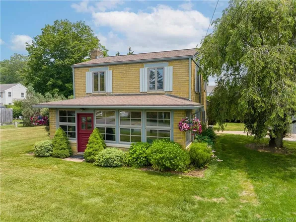 8 White Sands Beach Road, Old Lyme, CT 06371